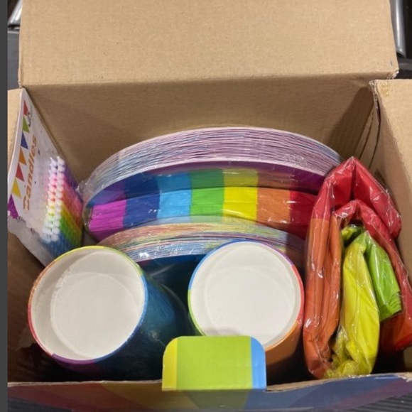 *NWT*Rainbow party supplies, plates, cups, table cloths. Serves 30 people🏳️‍🌈 - Picture 2 of 9